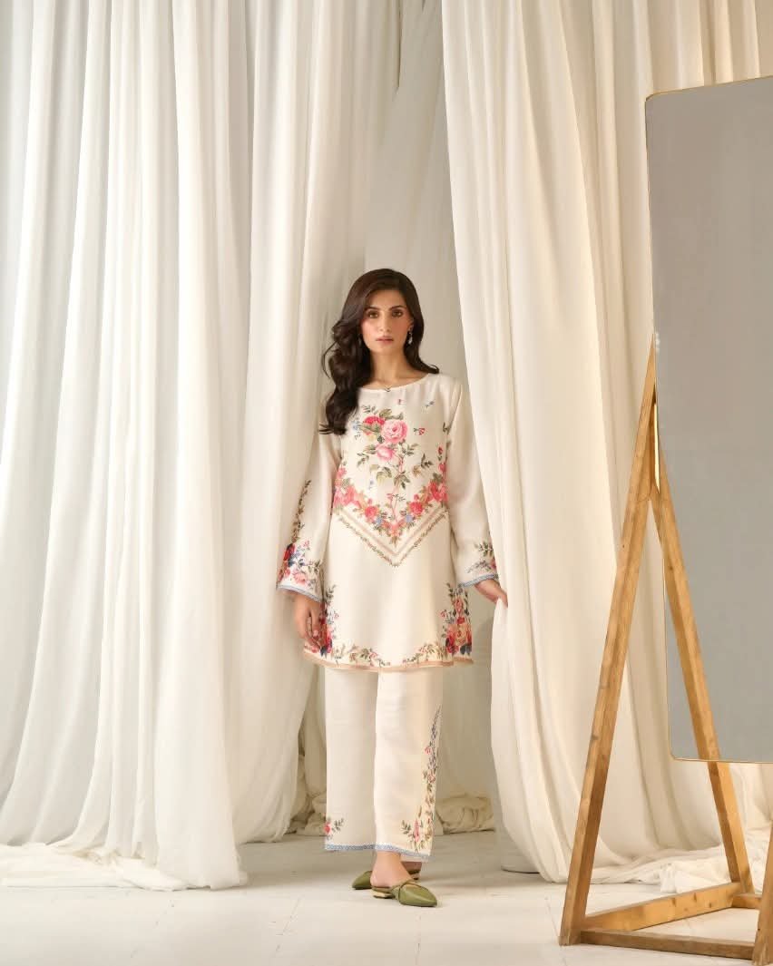 Floral Digital Print 2-Piece Outfit - Image 3